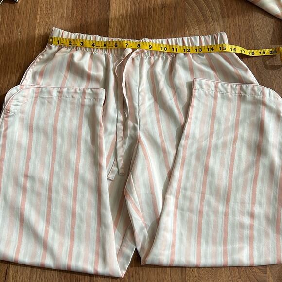 NWOT Cabernet By Sleep Sence Pajama Set Size M - Picture 10 of 12